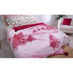 August & Leo Oversized Faux Fur Angelic Winter Throw