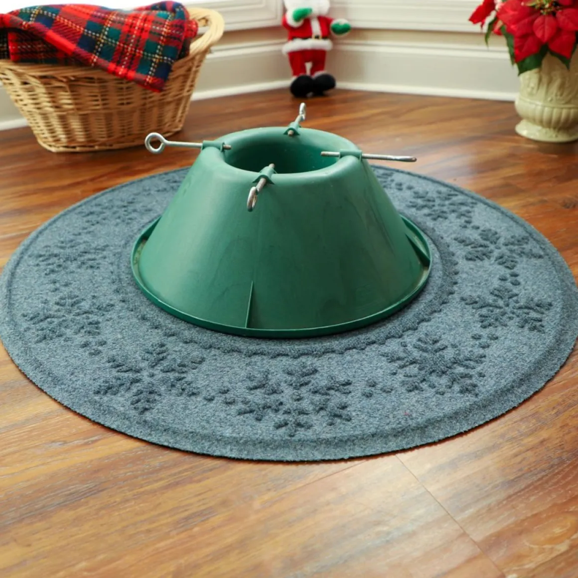 Bungalow Flooring Aqua Shield 35" Round Tree Skirt Mat